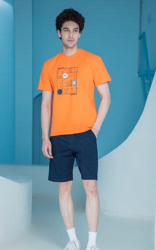 ست مردانه تیشرت نارنجی چاپدار برجسته و شلوارک